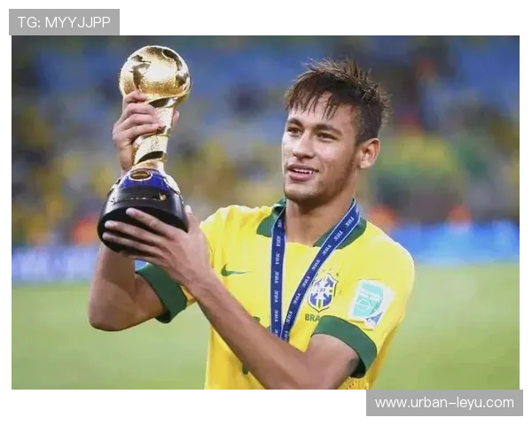 内马尔巴萨三冠王赛季解析：MSN体系中的真实战术地位