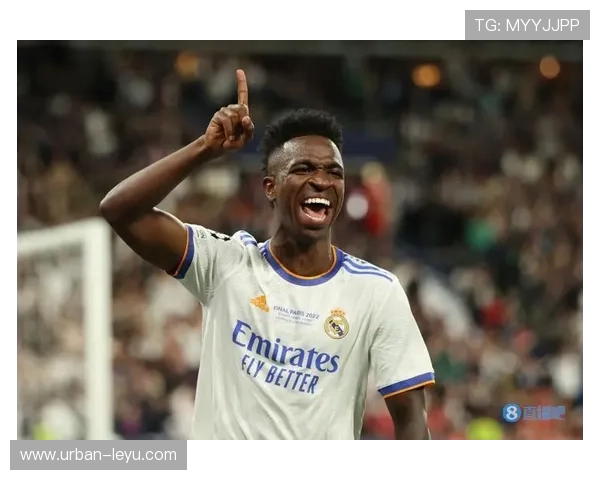 特里皮尔vs维尼修斯：速度型边锋防守应对解析